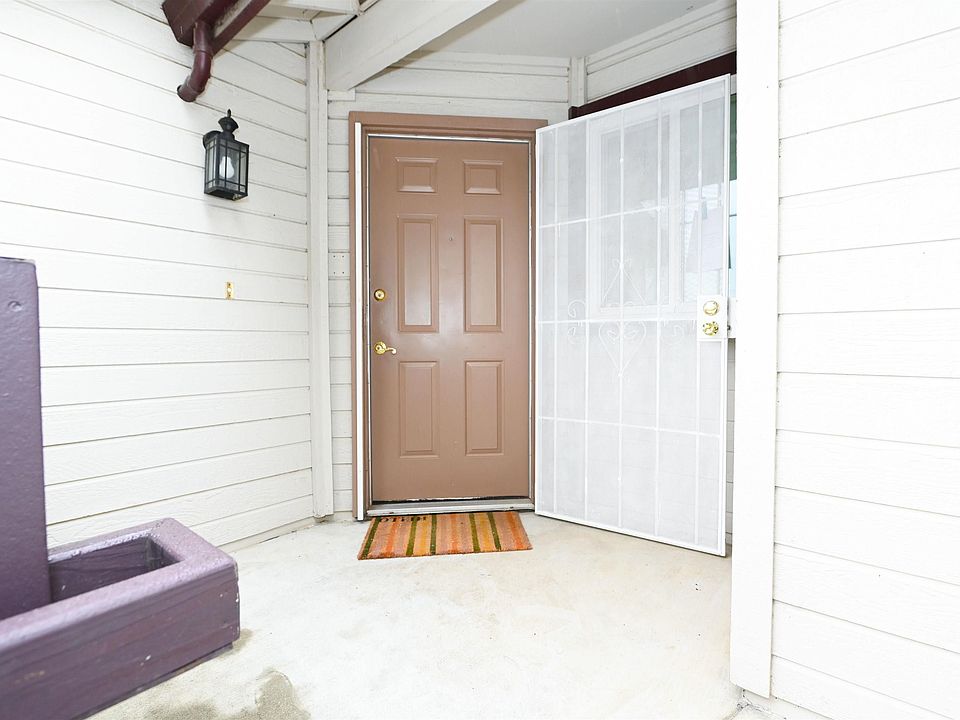 1st image of 6210 Civic Terrace Ave #A