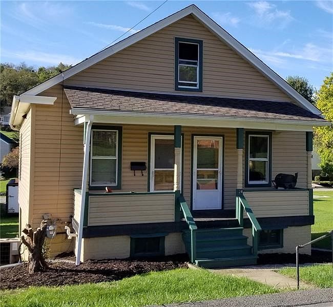 Beautiful Single Family Residential Home