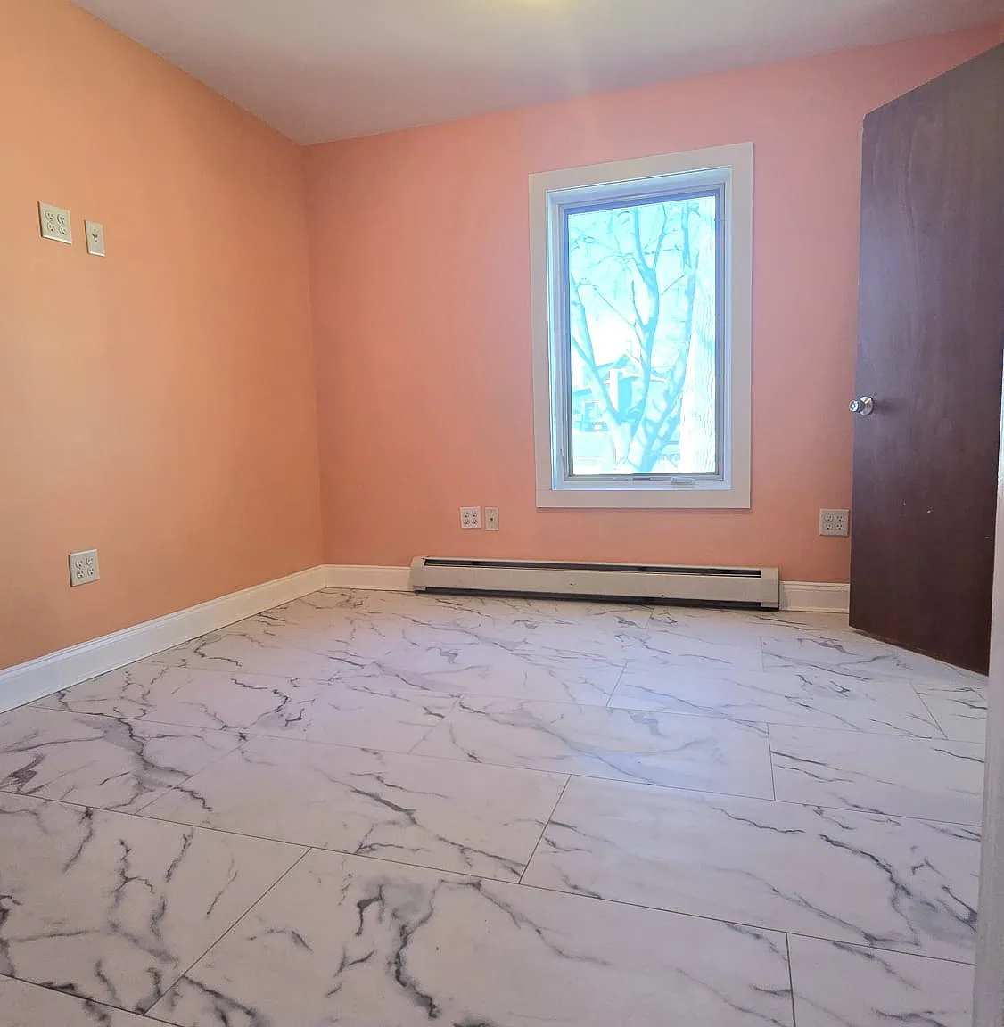 3 bed, 1050 sqft, $1,500 — Photo 4