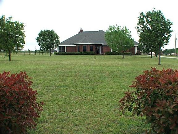 2nd image of 2405 Trotter Ct