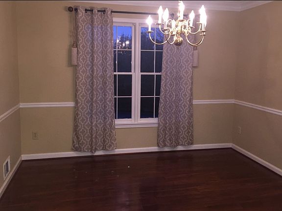 5th image of 3590 Erdly Ln