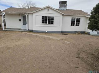 504 W Clayton Ave, Artesia, NM 88210