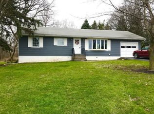 18 Dart Dr, Ithaca, NY 14850