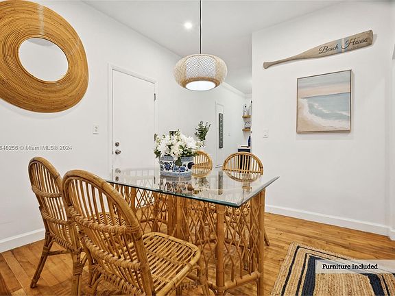 4th image of 1535 Meridian Ave #12