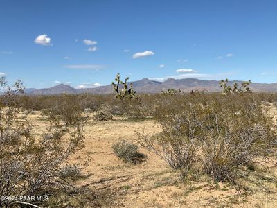 Tbe E Red Barrel Dr, Yucca, AZ, 86438