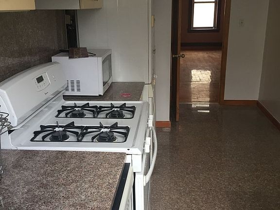 5th image of 4508 40th St APT E41
