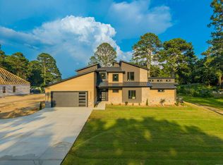 3007 Marion Anderson Rd, Hot Springs National Park, AR 71913
