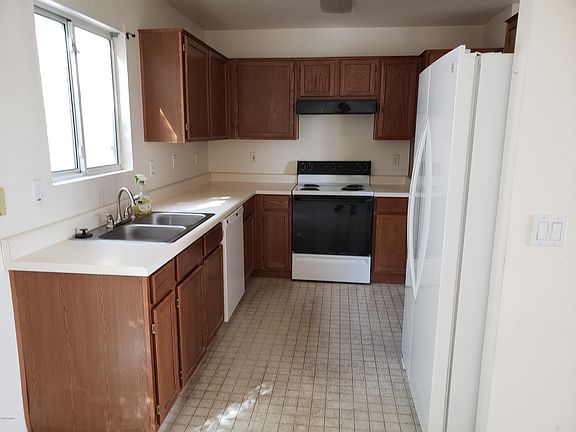 4th image of 5011 E Casper St