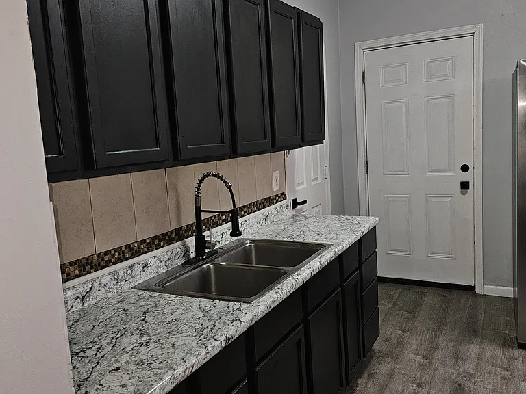 8010 S Dobson Ave #2 — Photo 3