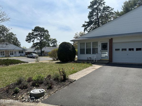 59A Kennedy Drive, Whiting, NJ 08759