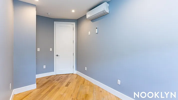 Rented by Nooklyn NYC LLC | media 24
