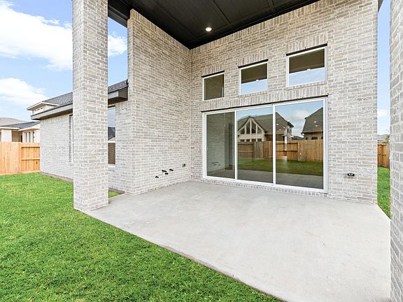 3rd image of 9507 Water Breeze Ct