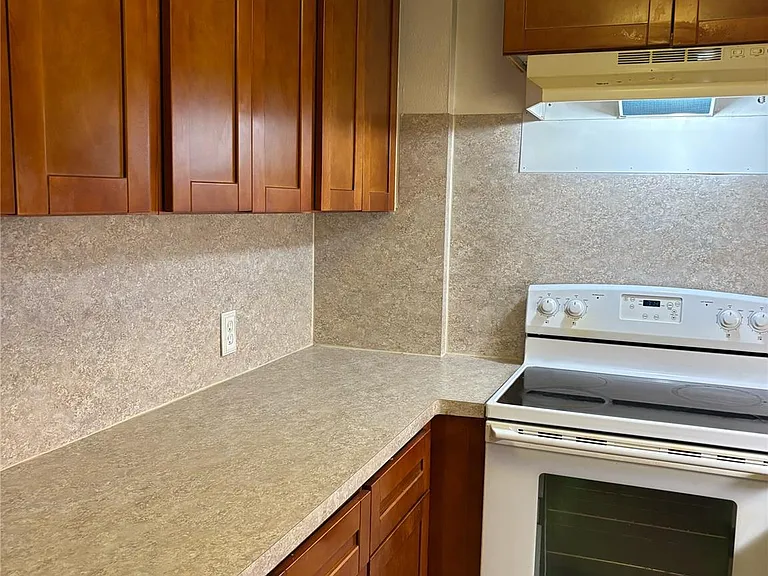 7520 Hornwood Dr #103 — Photo 9