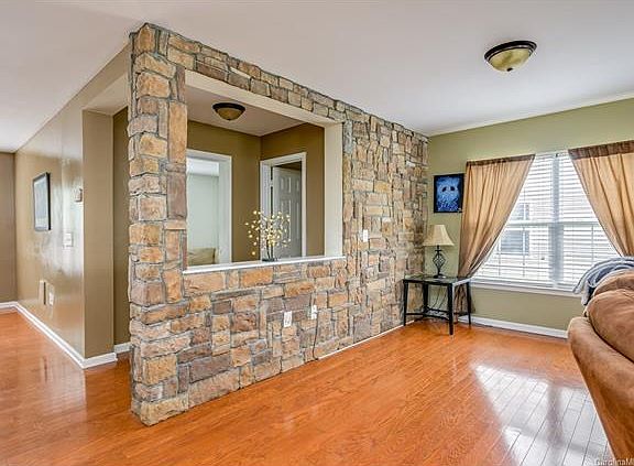 4th image of 4713 Kiddle Ln #434
