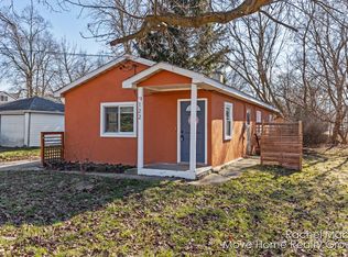 122 Lilly St SE, Grand Rapids, MI 49548