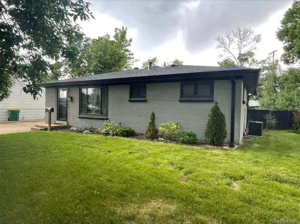 3013 Vaughn Street, Aurora, CO 80011