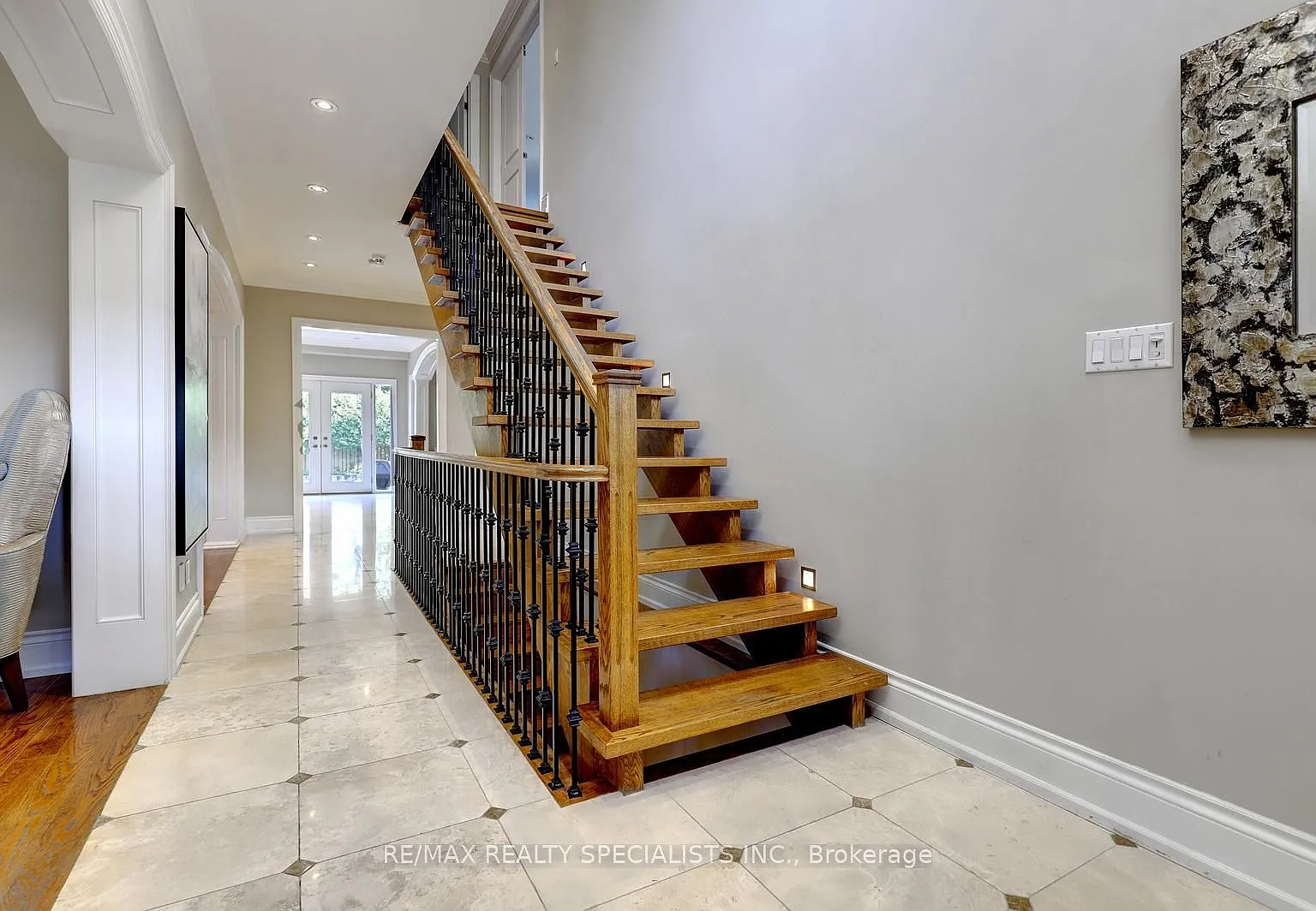 5 bed, $8,250 — Photo 4