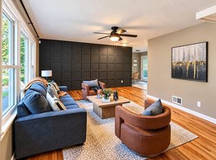 8810 E 71st Ter, Raytown, MO 64133