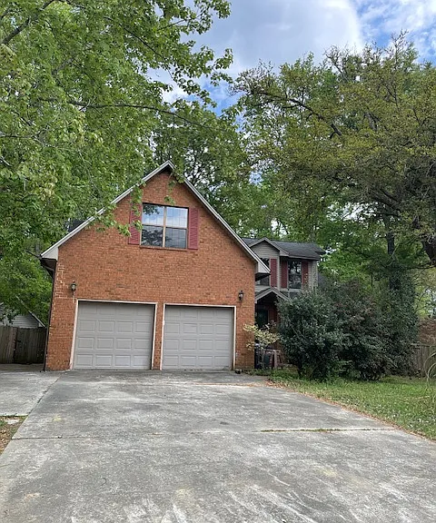 2286 E Tulane Rd — Photo 1