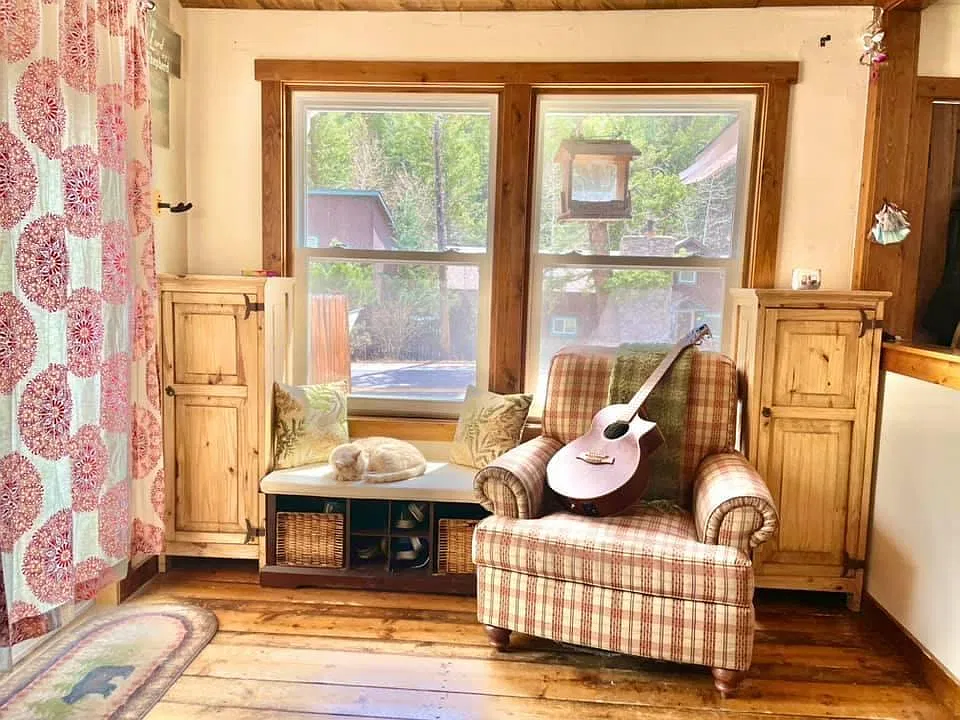 2 bed, 988 sqft, $2,000 — Photo 3