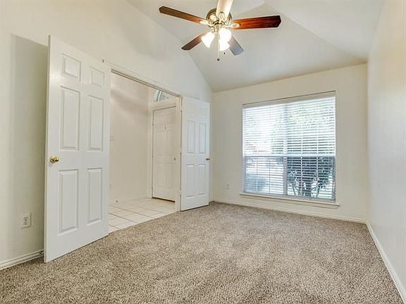 3rd image of 5516 Buckskin Dr