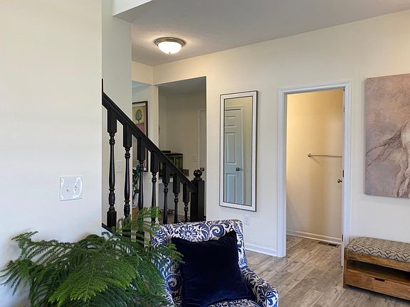 5th image of 3054 Elliott Manor Dr