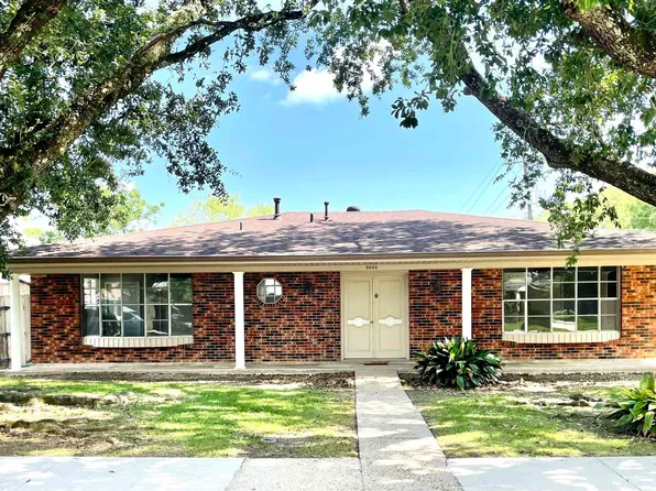 3000 Karen Dr, Morgan City, LA 70380