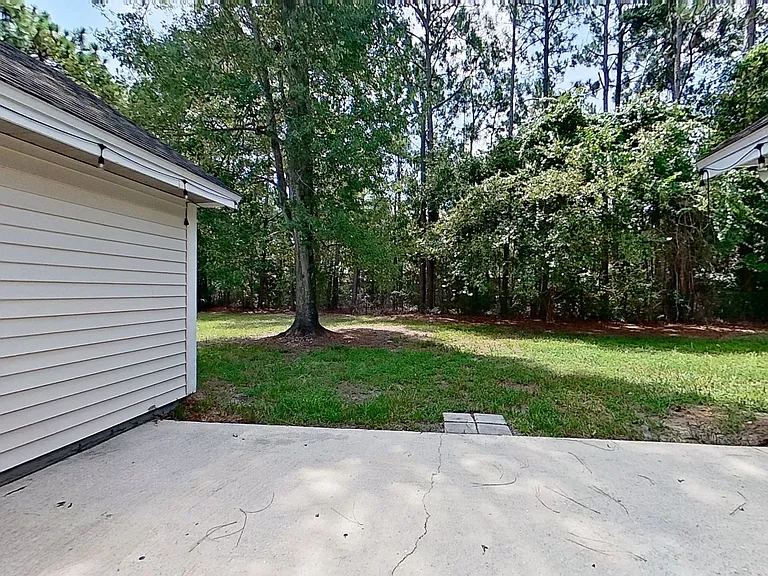 12958 Medford Ln — Photo 24