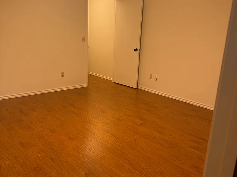 1709 Hatherly Dr — Photo 17