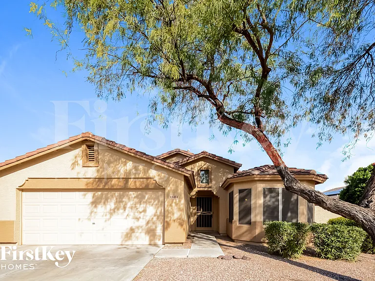13414 W Port Royale Ln — Photo 1