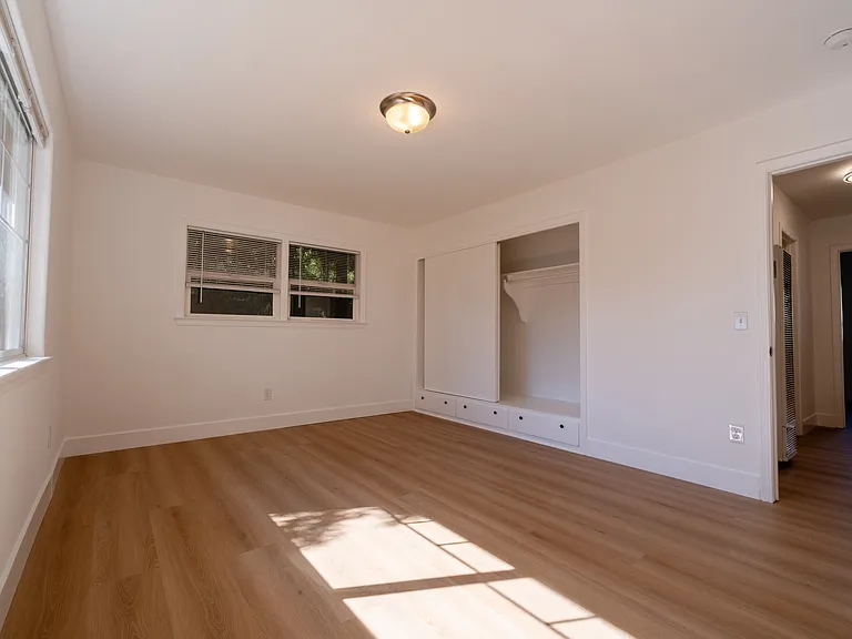 1215 Hidden Creek Pl #B — Photo 8