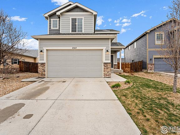2nd image of 2543 Carriage Dr