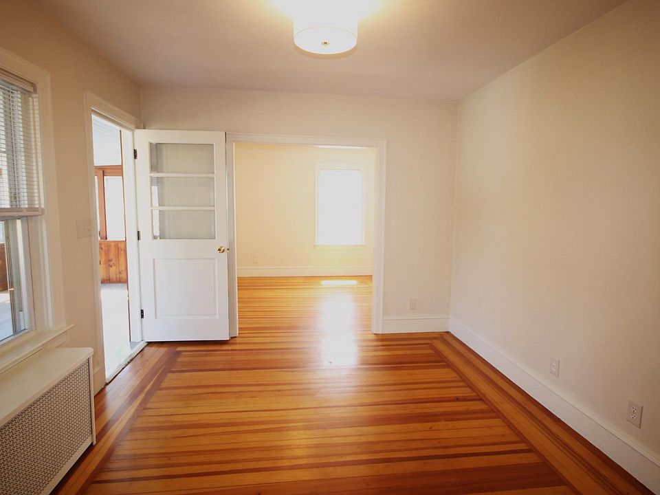 109 Alfred Drowne Rd, Barrington, RI 02806 Zillow