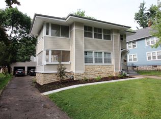 311 W 51st St FL 2, Kansas City, MO 64112