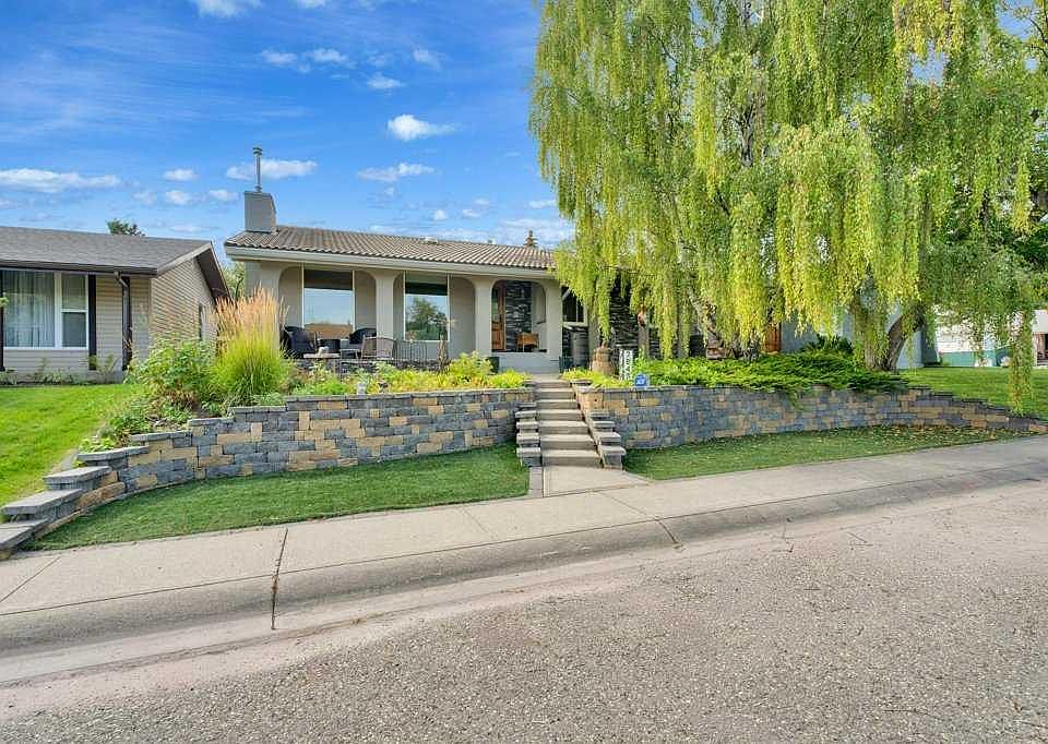 1st image of 2843 N Cedar Ridge Dr SW