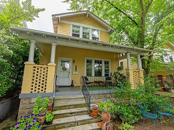 4th image of 3512 35th St NW