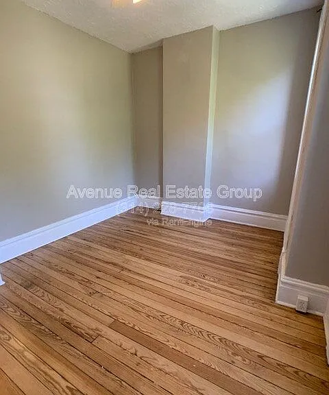 4950 Magnolia Ave #2 — Photo 7