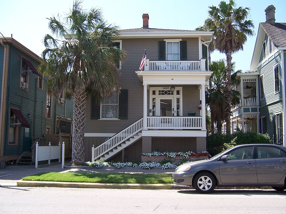 Front view April