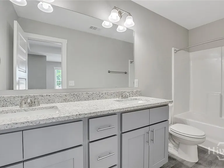 105 Sherwood Ct #1 — Photo 29