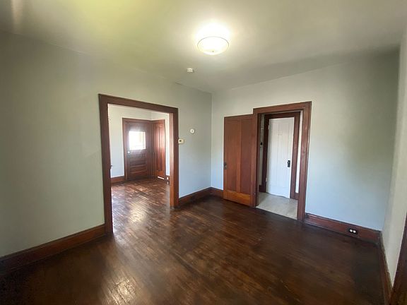 2nd image of 2109-2113 W 11th St #4