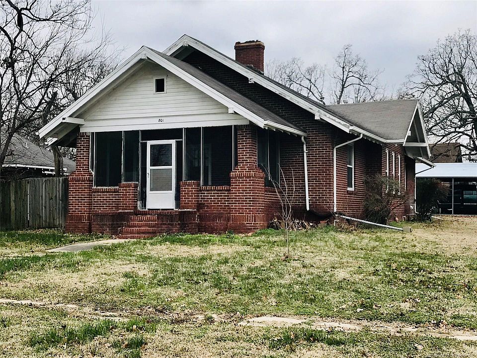 1st image of 801 S 9th St