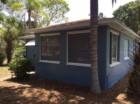 3925 8th St S, Saint Petersburg, FL 33705