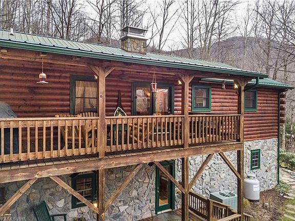 4th image of 339 Little Creek Ln