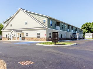 1000 Eagle Ridge Cir APT 2003, Rochester, NY 14617