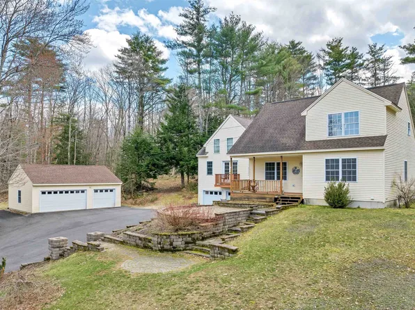 19 Meadow Lark Lane, Epsom, NH 03234