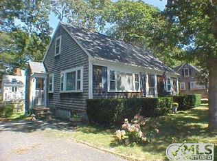 40 Priscilla St, East Falmouth, MA 02536