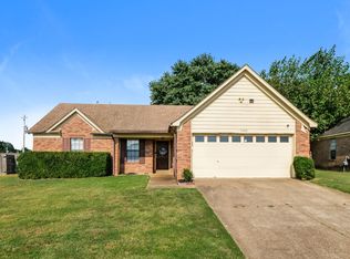 5480 Ross Rd, Memphis, TN 38141