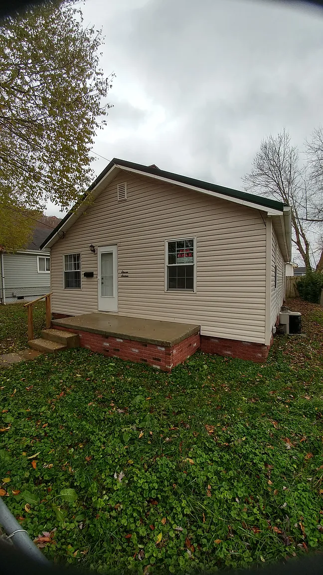1116 11th St photo 1