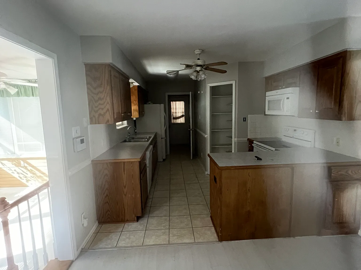 3 bed, 1560 sqft, $1,600 — Photo 4