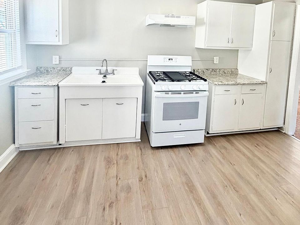 1st image of 383 Newhall St #2B